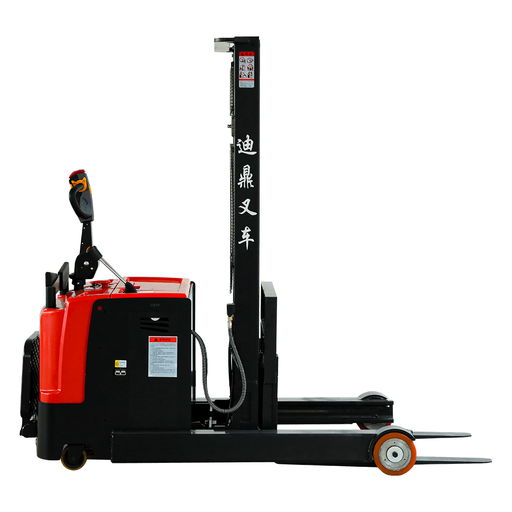 CQDA Reach stacker