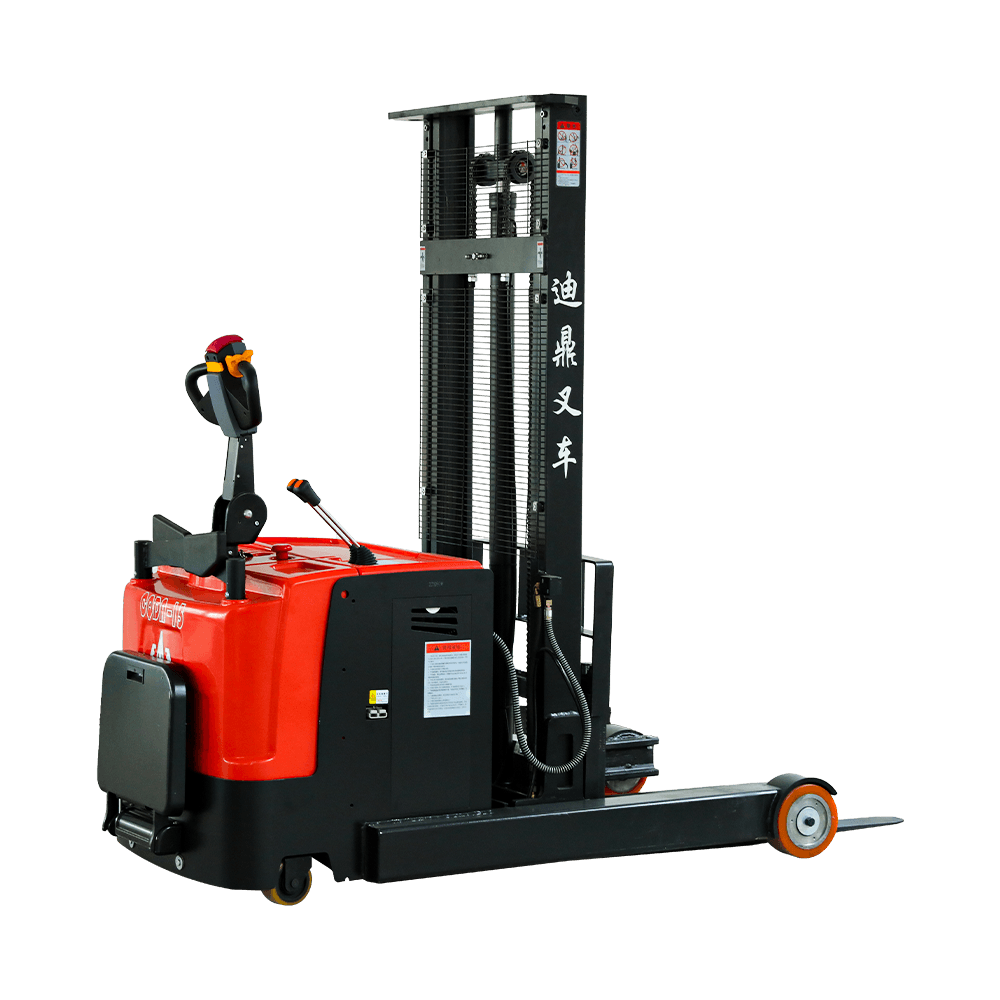 CQDA Reach stacker